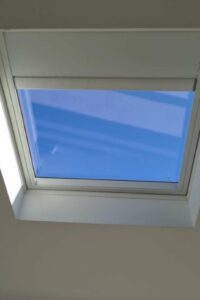 Blackout skylight blinds