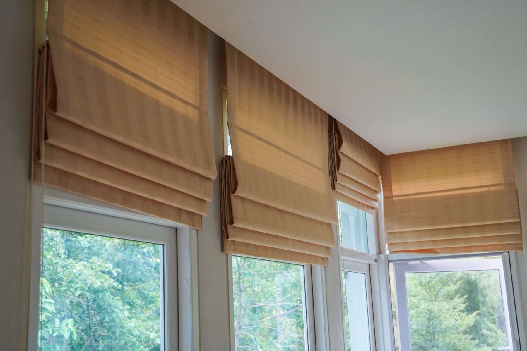 What are Roman blinds? Buying guide and style advice