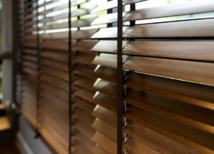 A comparison of faux wood venetian blinds and real wooden blinds